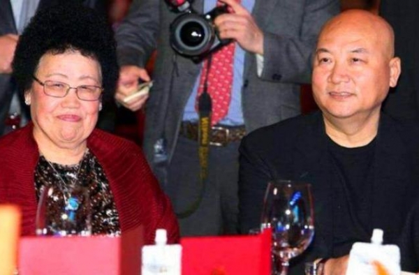 陈丽华与“唐僧”迟重瑞：表面风光，但家里规矩大的让人望而生畏