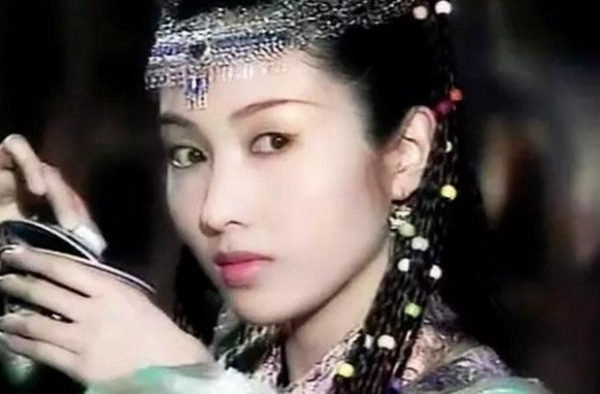 坐拥十亿身家的女人黎姿，和三个＂残疾＂男人的故事，你知道吗？