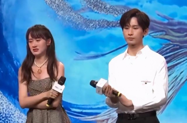 成毅和袁冰妍划清界限，他和丁禹兮同样困境，谁的处理更得人心？