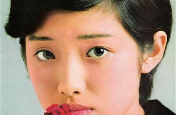 山口百惠和三浦友和的爱情：从荧幕情侣到模范夫妻，人人艳羡