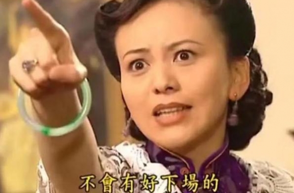 《情深深雨蒙蒙》中跋扈雪姨：被2任丈夫抛弃，为儿至今未嫁