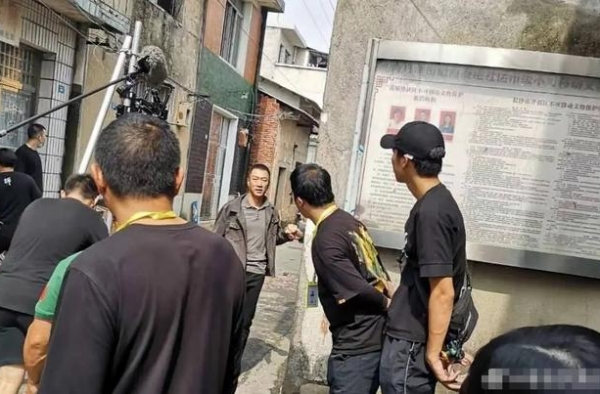 50岁孙红雷近照曝光！暴瘦后面色憔悴，与往日形象差距太大？