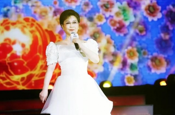 李谷一：声带出血遗憾未能登台