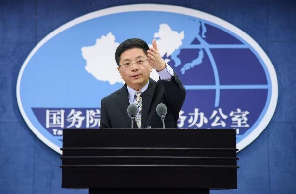 欧阳娜娜今晚登台演唱遭台当局威胁，国台办回应了