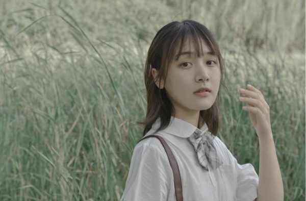 凌美仕日系写真曝光《心动的瞬间》甜蜜热播