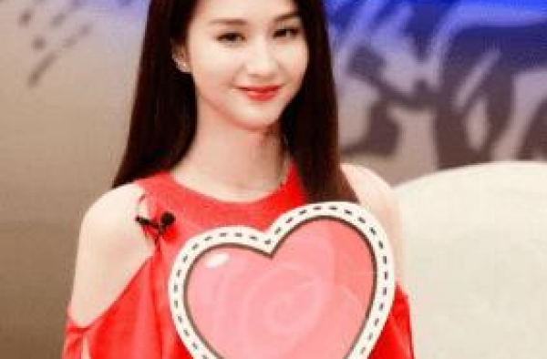 她是《肉蒲团》里的”招牌“，换上运动服后,清纯得认不出了!