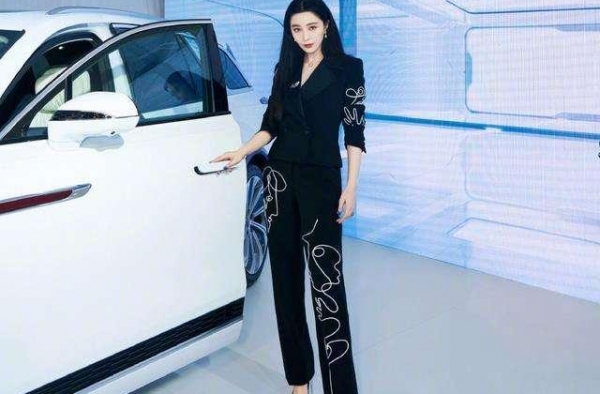 范冰冰，这是你回归娱乐圈的最后一张王牌了吗？