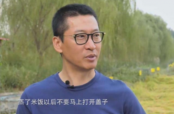 参观演员周杰的家：从不在乎别人目光，如今自己一人过着乡村生活