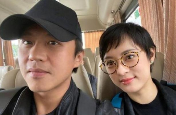 她打排卵针也没怀孕，无奈只能丁克，如今年过半百，生活变化大