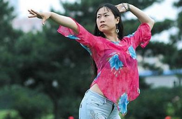 曾被全网嘲笑“土肥圆”，消失5年后的芙蓉姐姐，如今已身价过亿