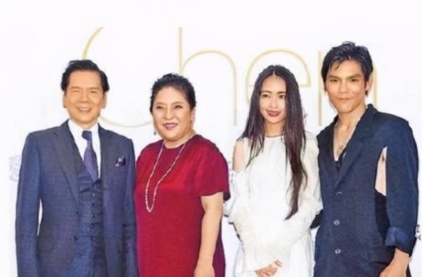 有一种“整容”叫结婚1年后，向佐变化不大，郭碧婷仙女气质消失