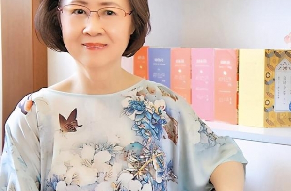 最强小三！逼得88岁原配写书控诉：揭露琼瑶，教科书式上位手段