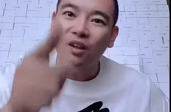 马洪涛晒银行卡余额3.1亿，发视频确定回归日期。?