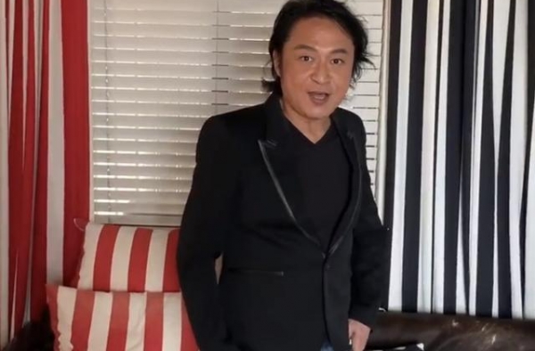 一生多情的“咆哮帝”，年过半百孤身一人，为弟弟抛弃娇妻