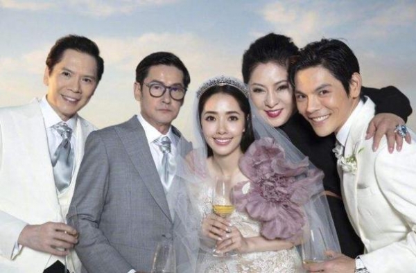 向佐升级当爸后首发声！怒怼台媒警告事不过三，配图举棍表情凶狠