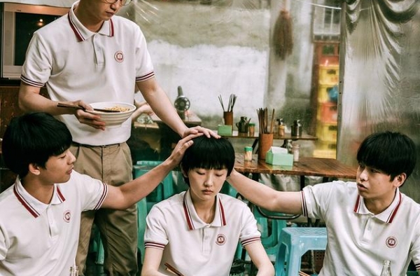 徐静蕾促成《风犬》与张一白合作，中二风格有争议但改不了