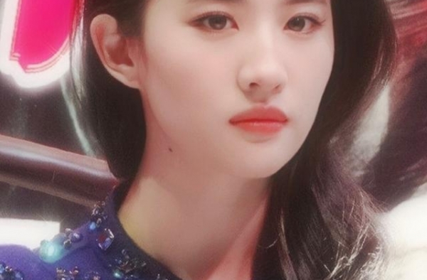 娱乐圈小八卦来了，要听的赶紧进，肖战、刘亦菲、蔡少芬张晋夫妇