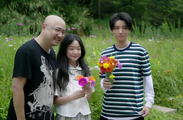 徐峥11岁女儿出演《我和我的家乡》因长相被喷，陶虹高情商回应
