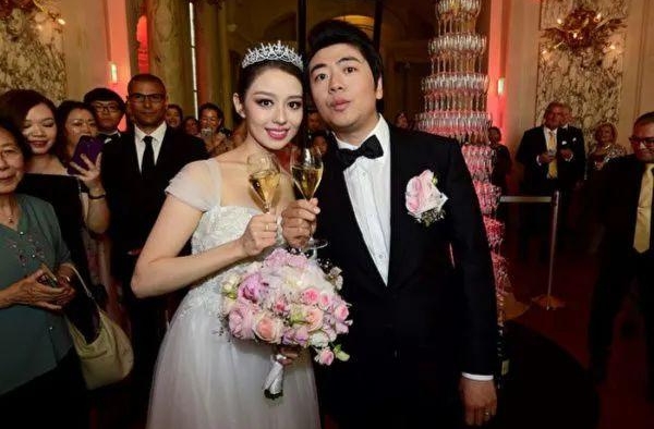 恭喜！著名钢琴家郎朗突然开心报喜：结婚一年多太太成功怀孕啦