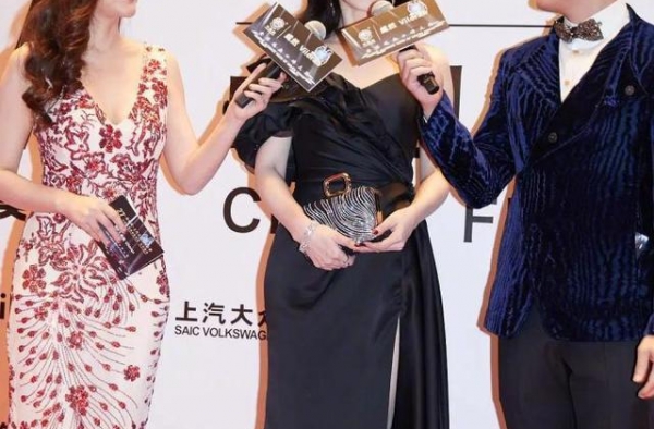 第27届华鼎奖成了笑话，大腕都缺席，范冰冰独揽红毯成最大赢家