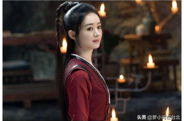 《有翡》导演给谢允安排了三个女人，但他最后选择了不认命的她