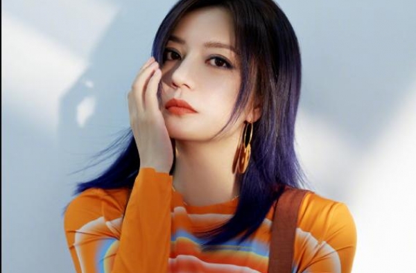 女演员因不是主角脸被否定，赵薇当场被气到消音，黄渤王宝强躺枪