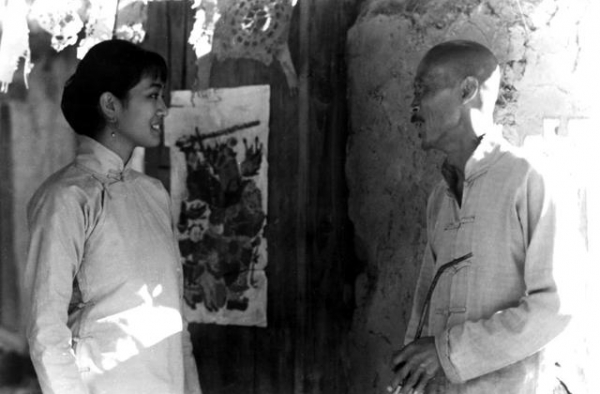 28年前巩俐是“谋女郎”又是“星女郎”，张艺谋一句评语大师级