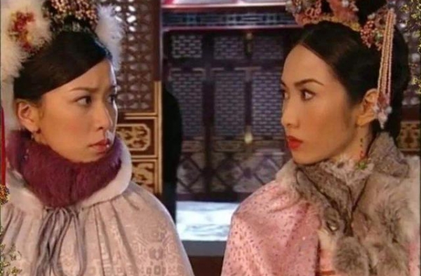多次在同部剧碰面，高圆圆贾静雯相爱相杀、佘诗曼黎姿成经典对手
