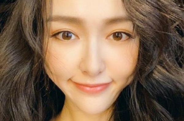 唐嫣是猫妈、郑恺苗苗生女、潘玮柏婚变…关注这些事儿