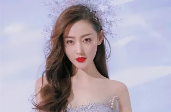 张天爱：丢开以前，才能不断向前