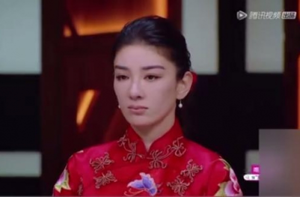 娱乐脱口秀丨当黄奕走进《风月》