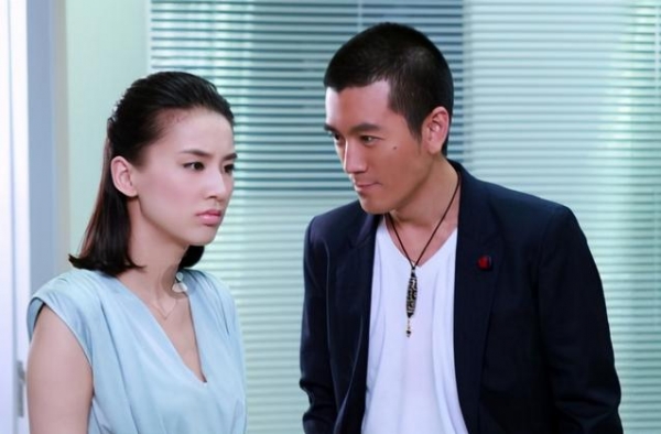 杨子和网红连麦直播吵架！男网红称杨子配不上黄圣依，网友：炒作