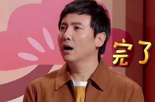 沈腾因为没有扶杨幂被质疑，本人回应：杨幂提前打过招呼
