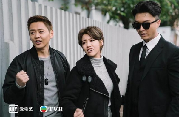 一集「三反转」，它终于来拯救我们的追剧「枯水期」了