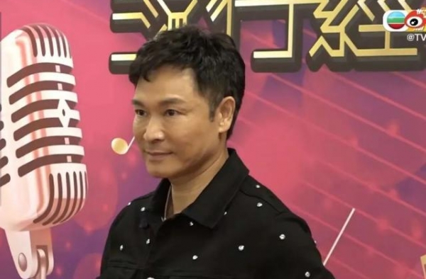 56岁小张国荣郭晋安整容大变样？TVB视帝为了留住青春拼了