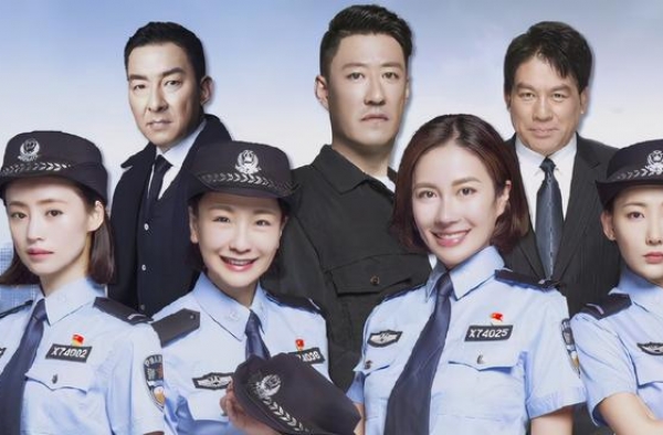 《以父之名》开播！剧情燃爆主演引关注，却意外曝光王宝强新身份