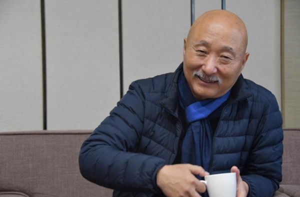 独家对话陈佩斯：后浪推前浪，还好我还没趴下