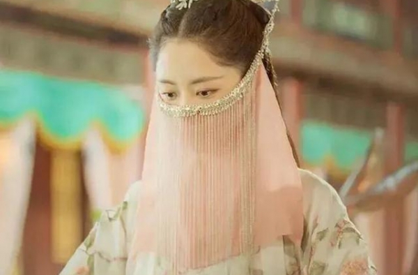 N刷《锦衣之下》，发现今夏是拿错剧本的大女主，难怪陆大人爱她