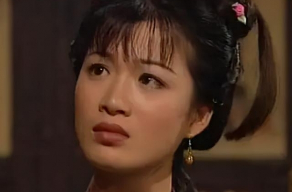 “双儿”25年前出卖刘德华，闪婚退圈又离婚，自己和女儿同患病