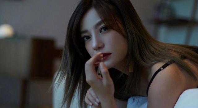 头皮发麻！知名女星为传宗接代生吞癞蛤蟆