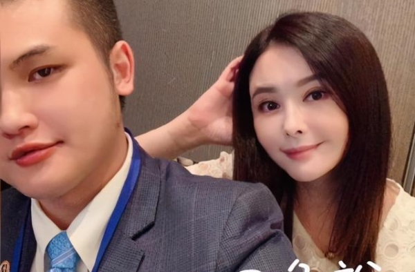 萧淑慎庆结婚3周年，老公告白：有我在你永远可以当个任性的女孩