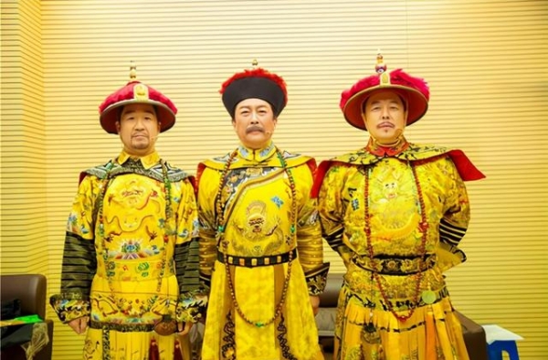 相较于王刚和张国立，为何同为老戏骨的张铁林，演技不被认可呢？