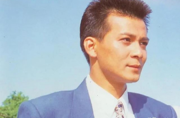 黄日华不只当大侠，复仇商战逆袭查案全干过，你最爱哪个角色？