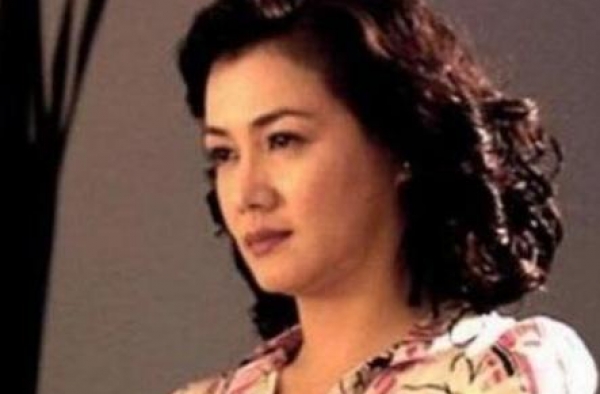 孟庭丽一生未婚未育，把挣的钱全给了家里，年仅50就离开人世