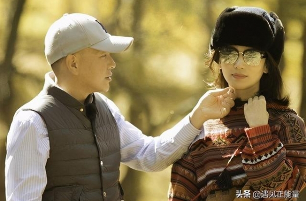 刘涛真的很美，难怪王珂当年只看了一眼，便被她深深吸引
