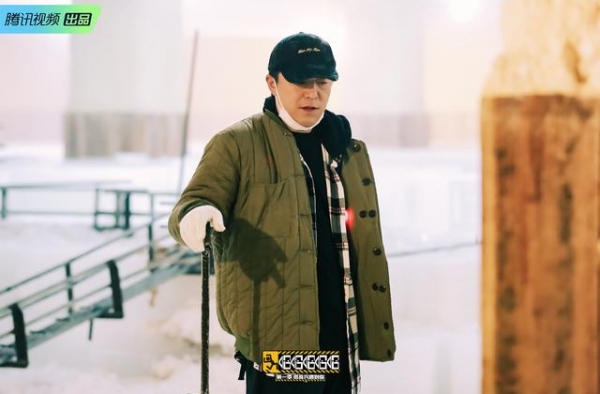 《五哈》邓超掰手腕被怼，其实背后隐藏着很多东西需要明星去深思