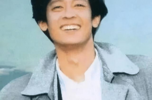 老戏骨王志文：一生不接广告，将徐帆赶出家门，从不与冯小刚同台