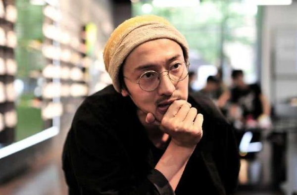 香港“最美鬼后”，入戏太深患上抑郁症，丈夫为救她散尽8亿家财