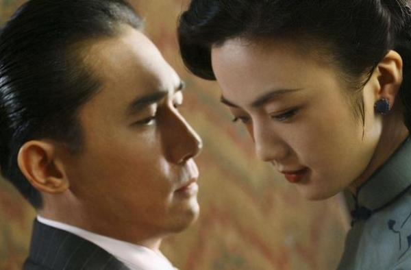 汤唯晒婚后生活，4岁中韩混血女儿入镜比妈美，汤唯的容颜显老态