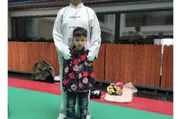 马保国宣布将拍电影 网友：以前功夫靠演技 现在真要看演技了